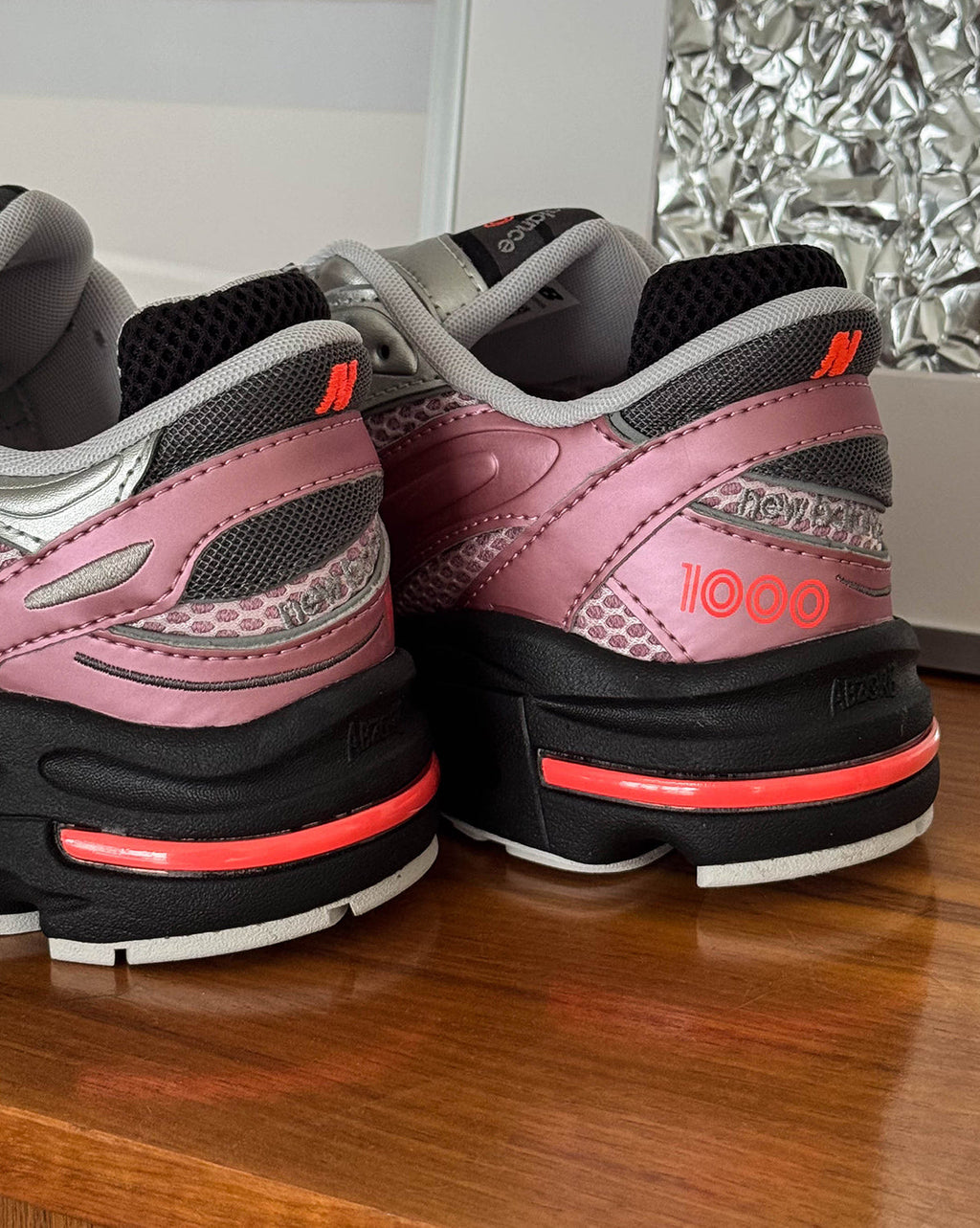 New Balance 1000