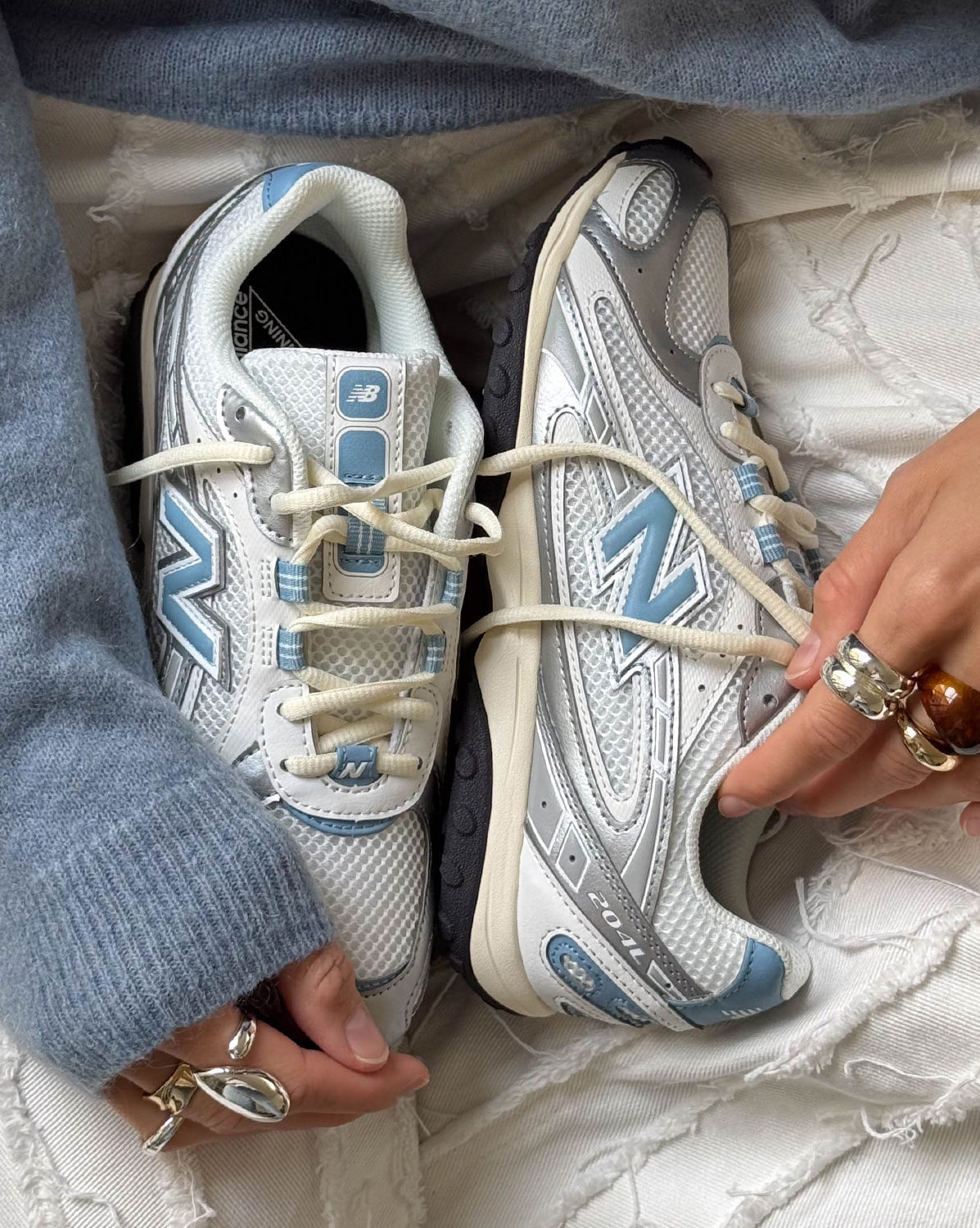 New Balance 204L