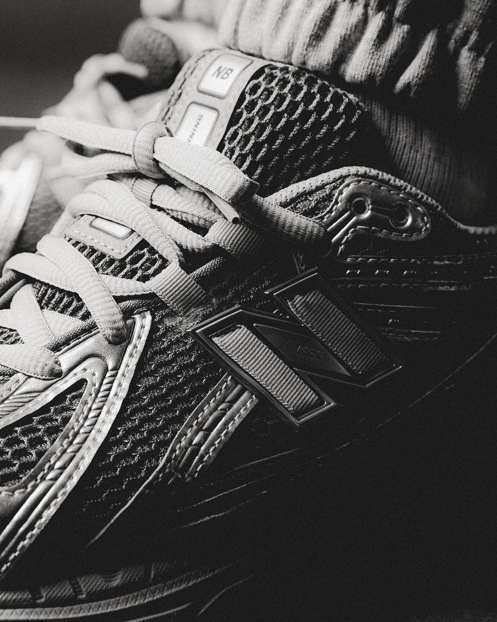 New Balance 1906R