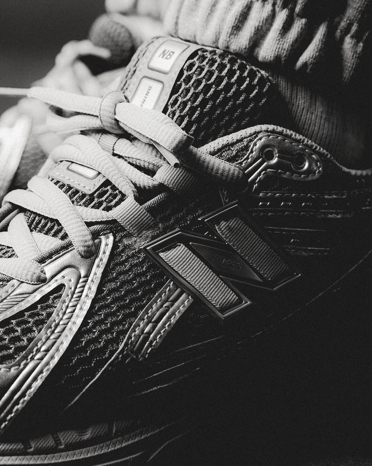 New Balance 1906R