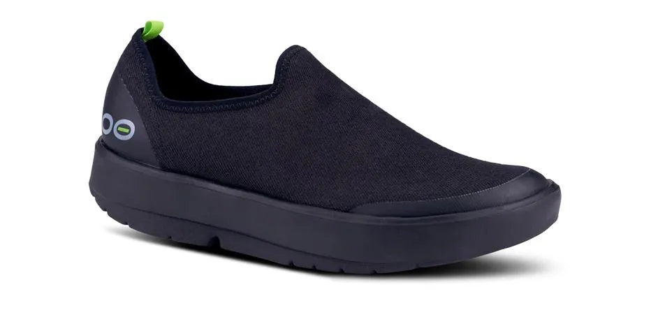 Women's Oofos OOmg eeZee Low Shoe