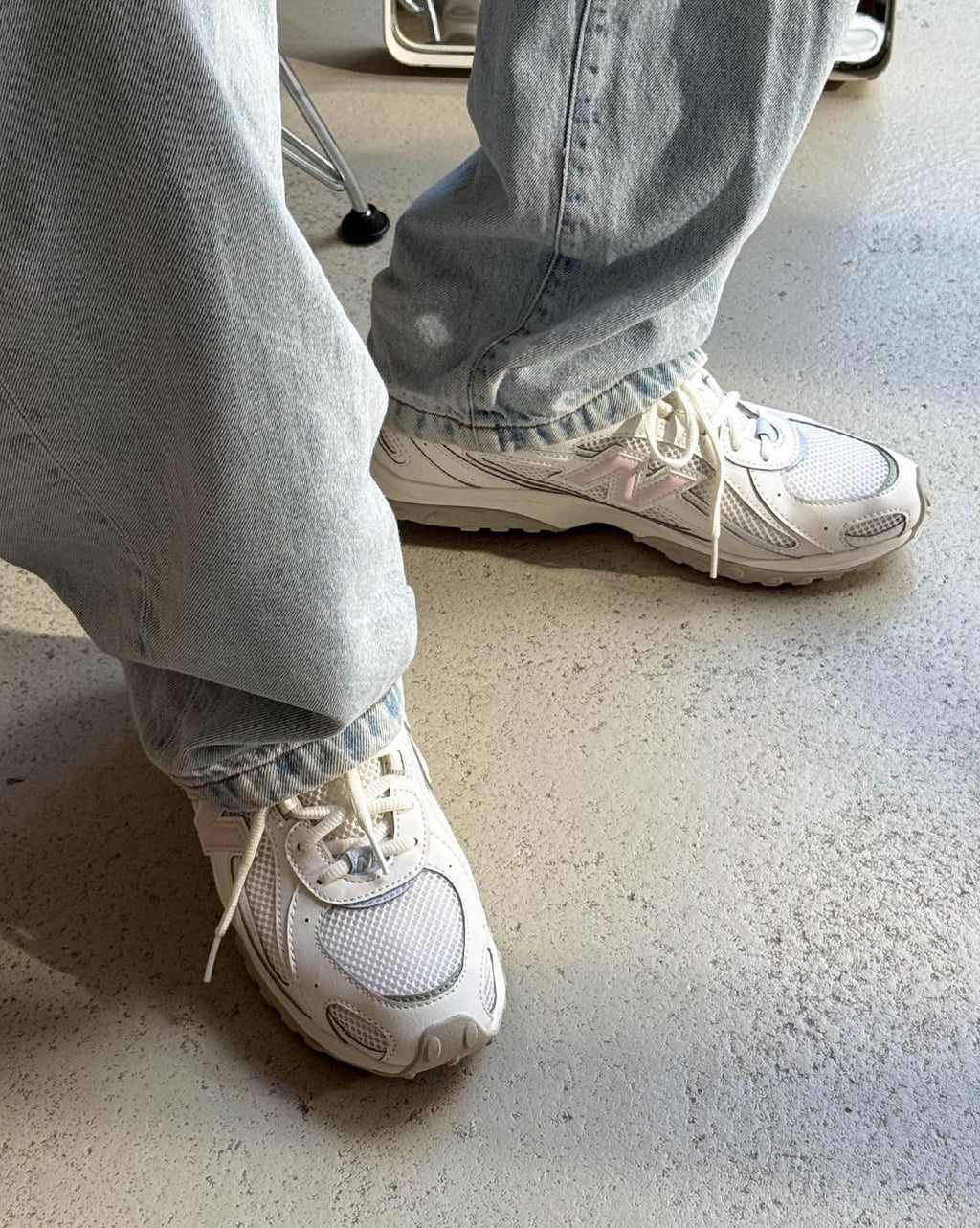 New Balance 204L