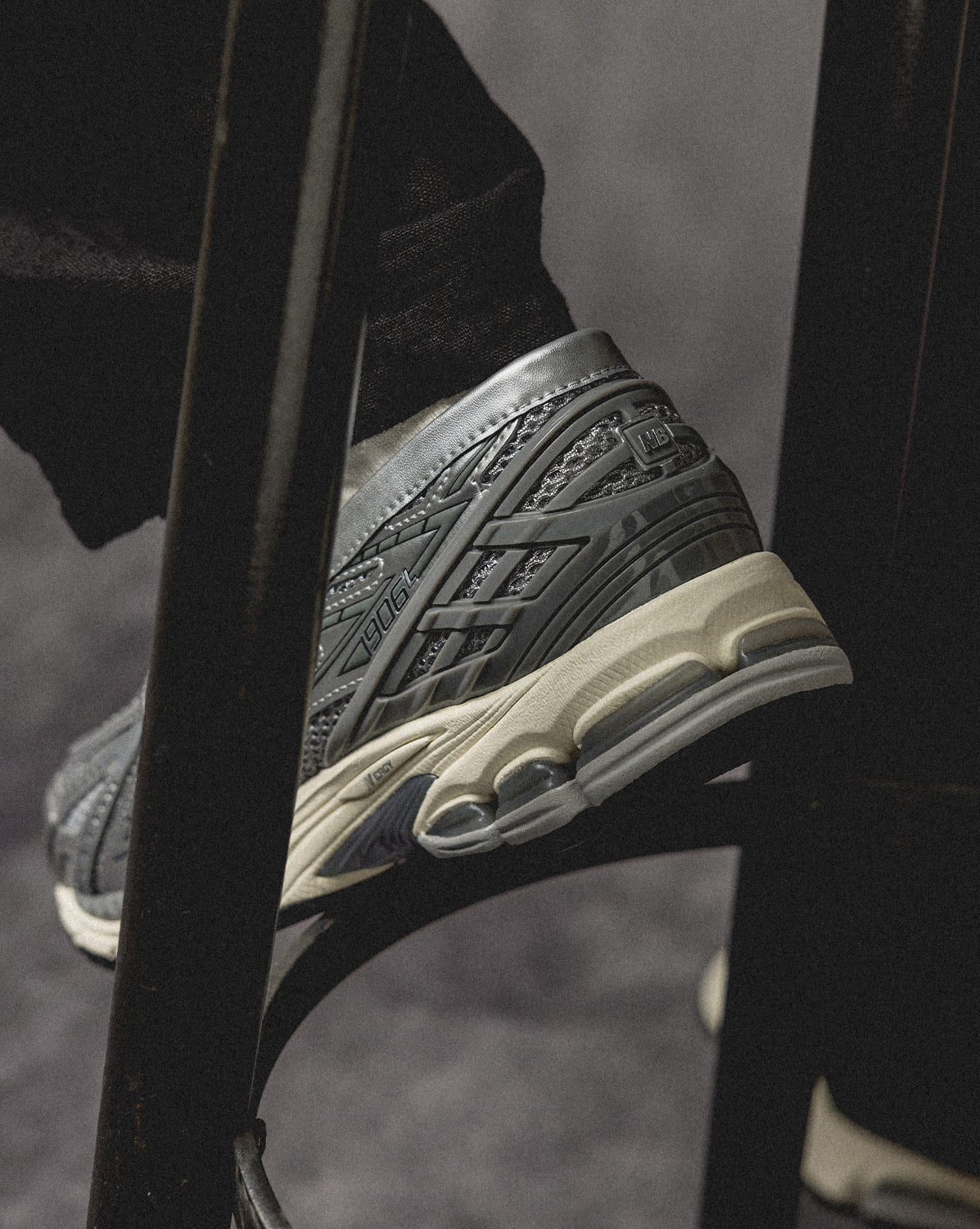 New Balance U1906LAE