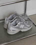New Balance 740