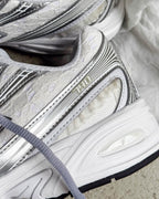 New Balance 740