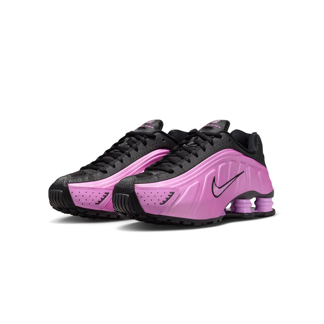 Nike Womens Shox R4 Shoes Main Image