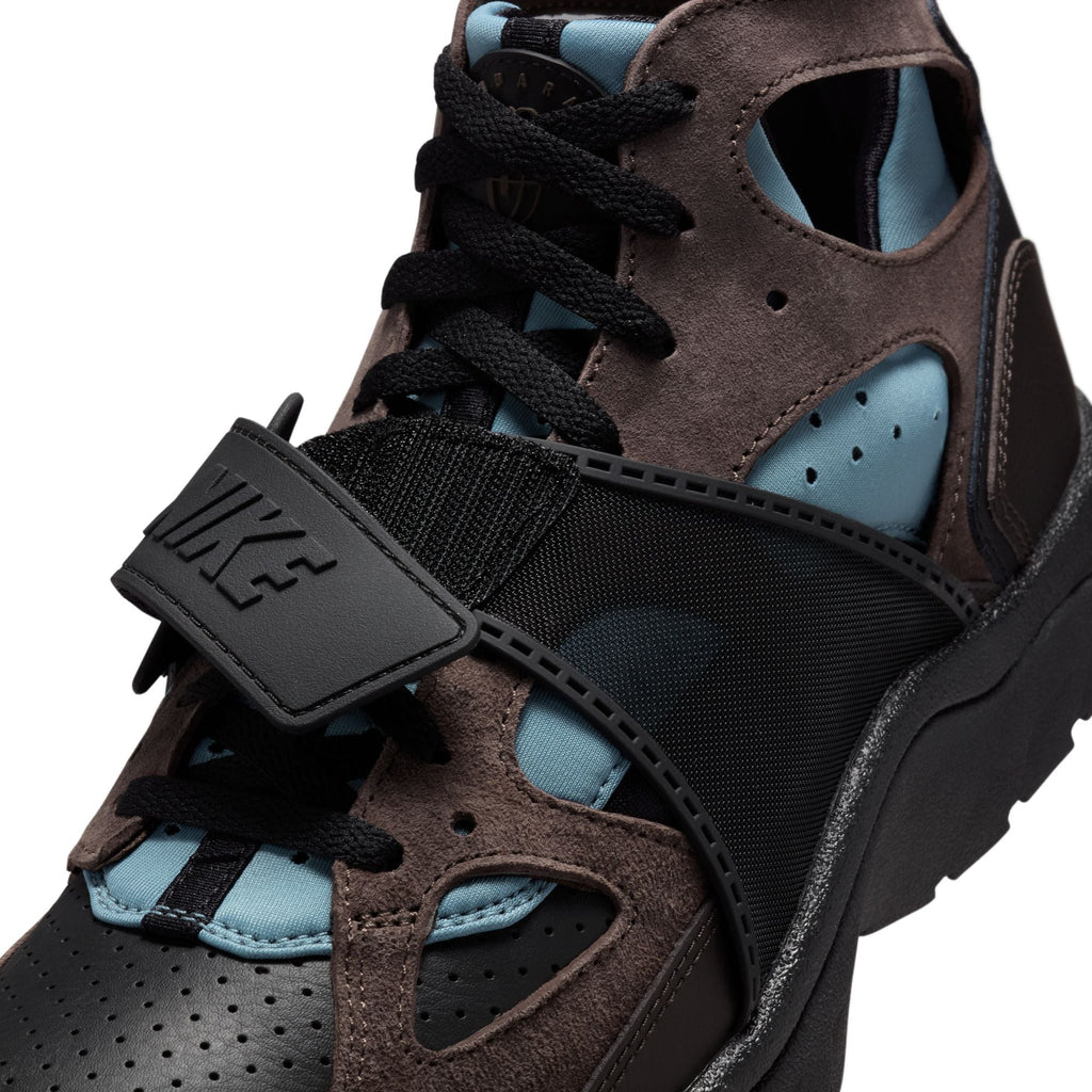 Nike Mens Air Trainer Huarache Shoes