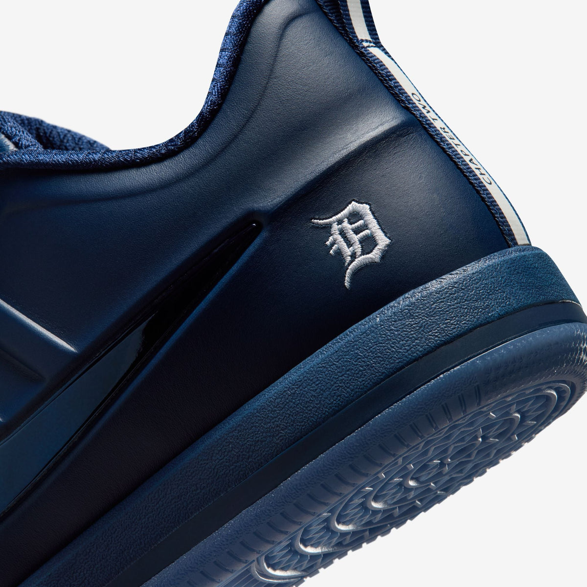 Nike Mens Book 2 Shoes