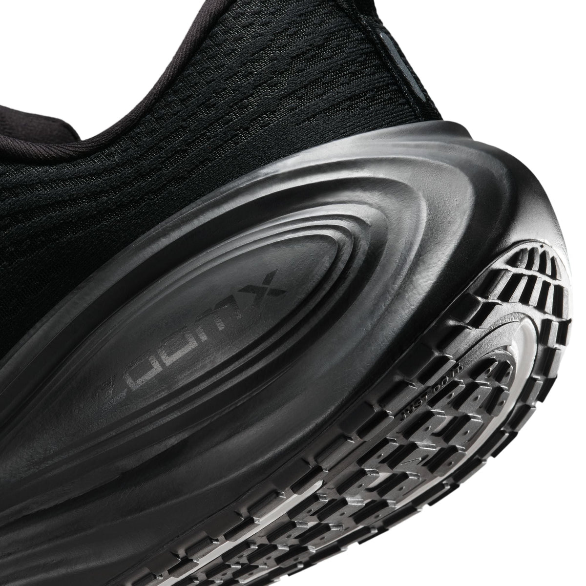 Nike Mens Vomero Plus Shoes