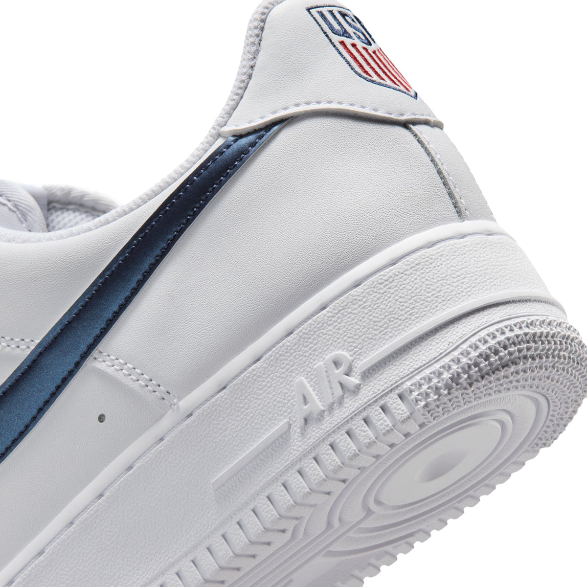 Nike Mens Air Force 1 '07 LV8 USMNT Shoes
