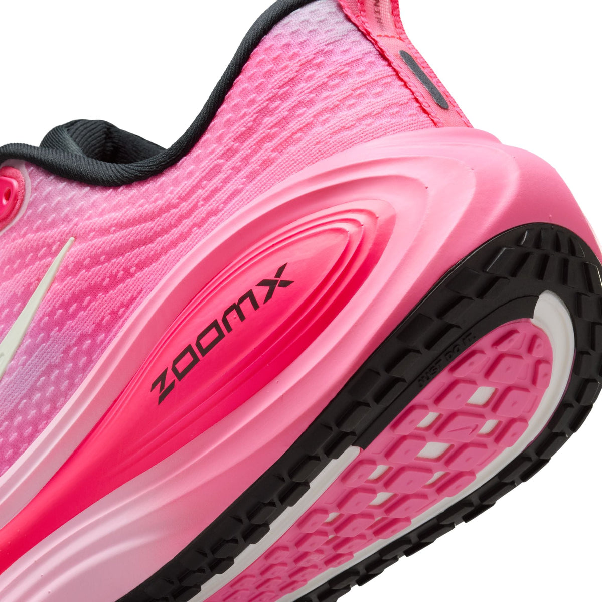Nike Womens Vomero Plus Shoes