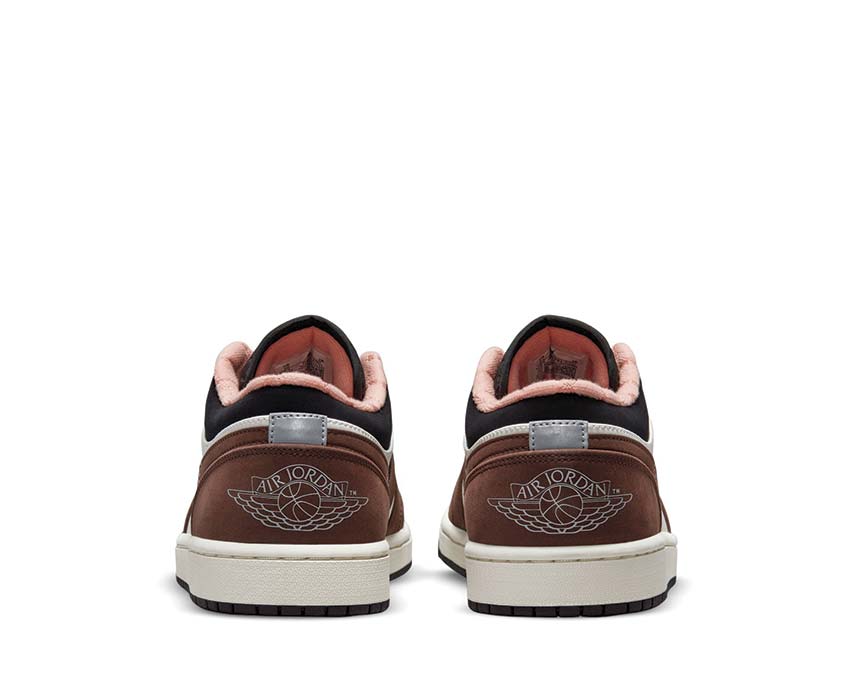 Air Jordan 1 Low SE "Light Chocolate"