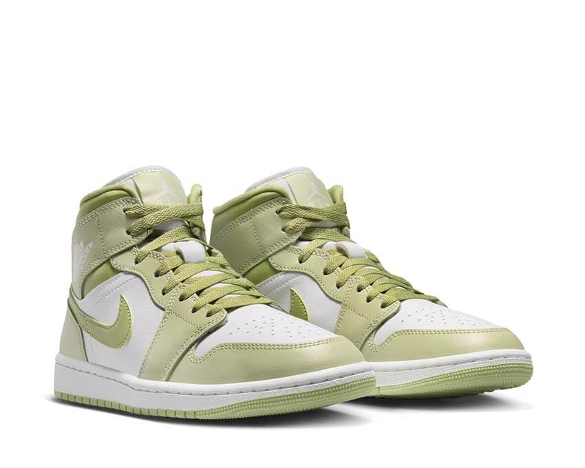 Air Jordan 1 Mid W "Olive Aura"
