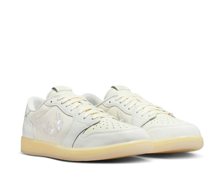 Air Jordan 1 Retro Low OG "Floral Swoosh"