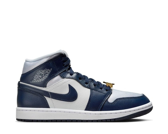 Air Jordan 1 Mid Se W "Football Grey" Hover Image