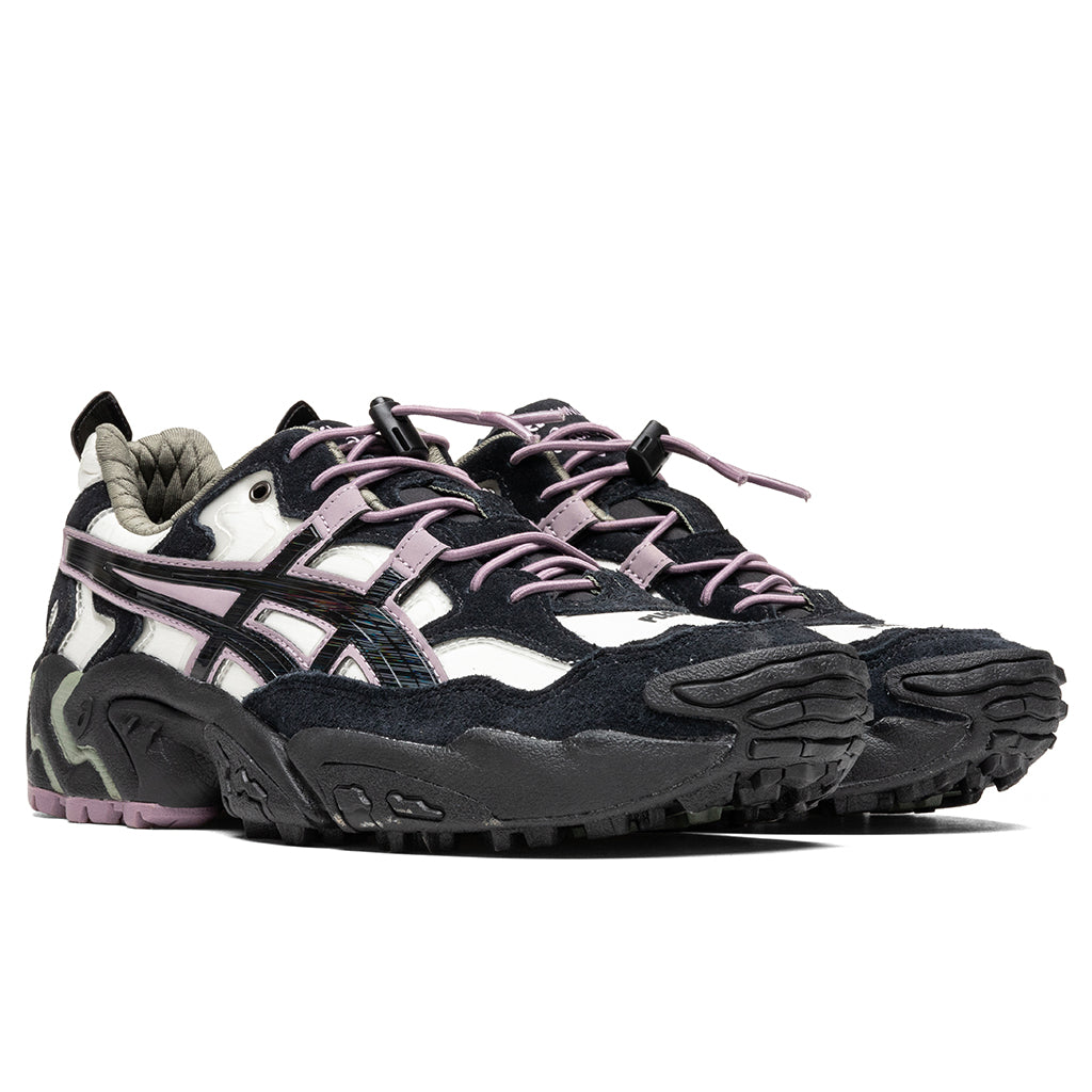 Asics x PLEASURES Gel-Nandi - Cream/Graphite Grey