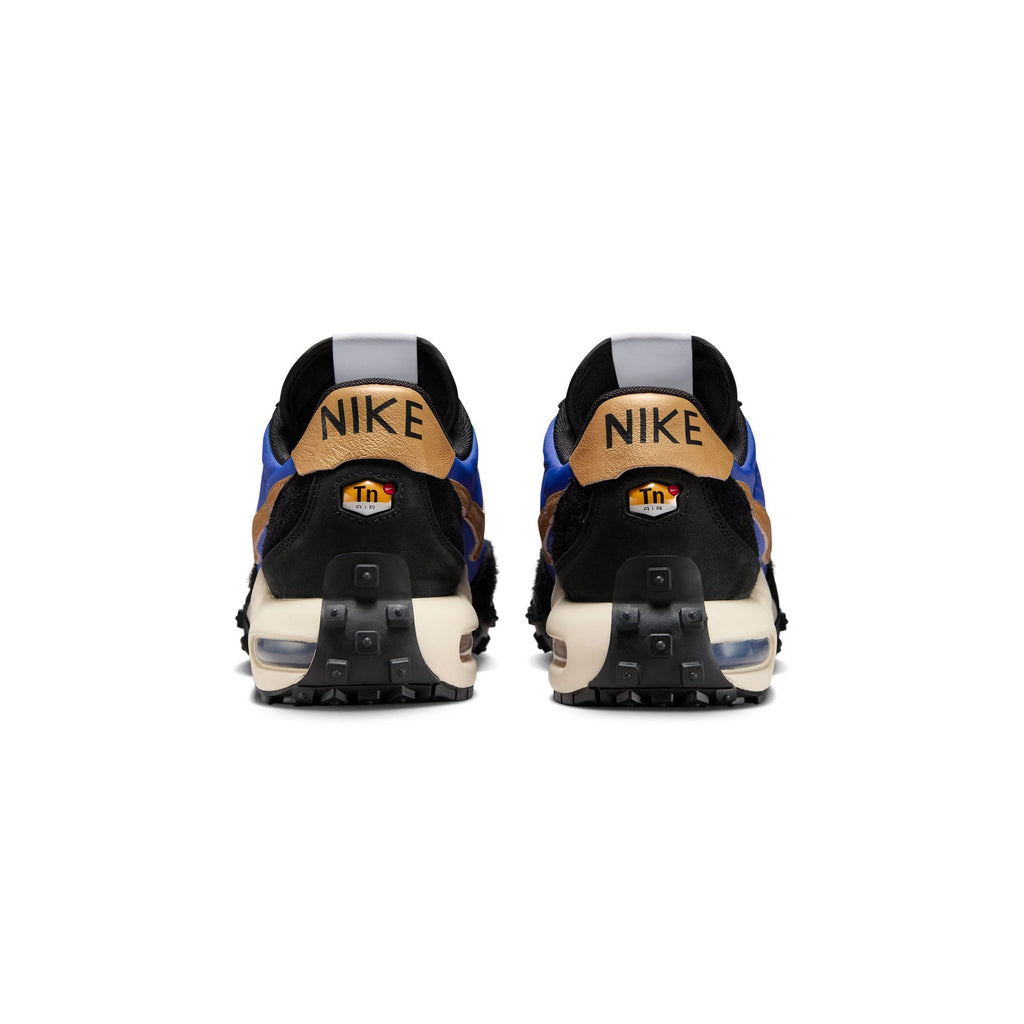 Nike Mens Air Max Waffle SP Shoes