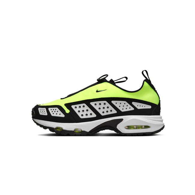 Nike Womens Air Max Sunder Shoes Hover Image