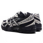 Gel-1130 - Black/Cream