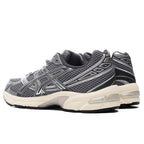 Gel-1130 - Clay Grey/Pure Silver