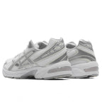 GEL-1130 - White/Piedmont Grey