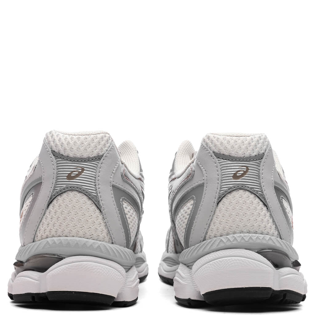 Gel-NYC 2055 - Cream/Pure Silver