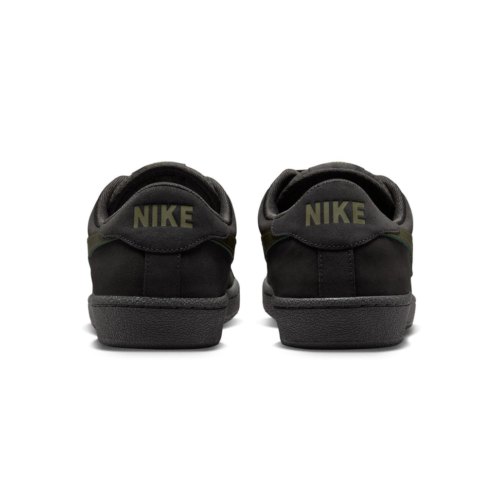 Nike SB Mens Zoom Tennis Classic Shoes