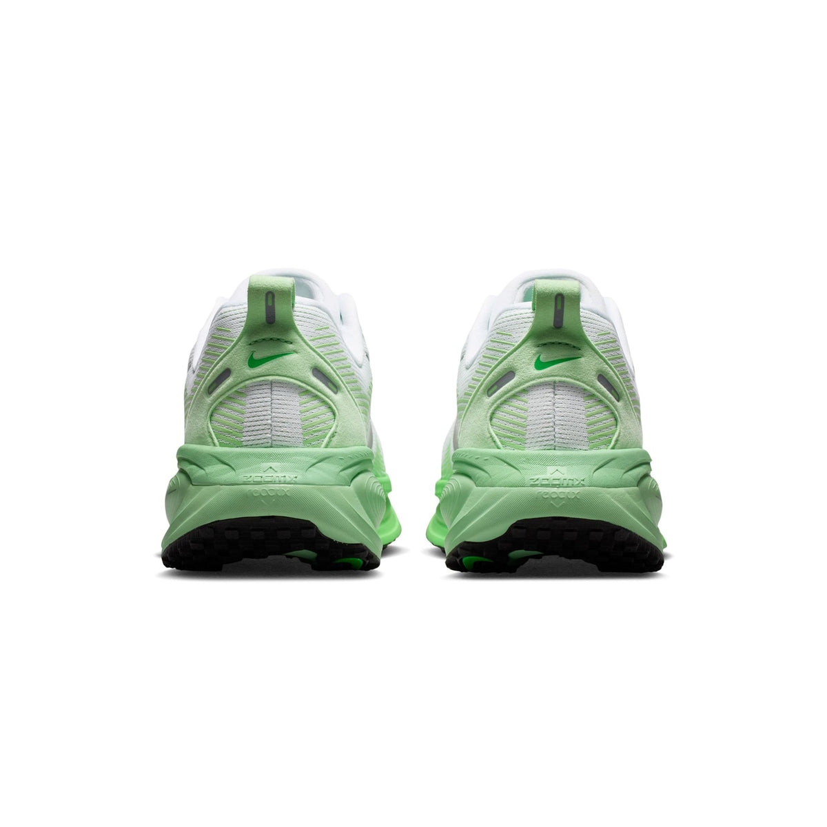Nike Womens Vomero 18 Shoes