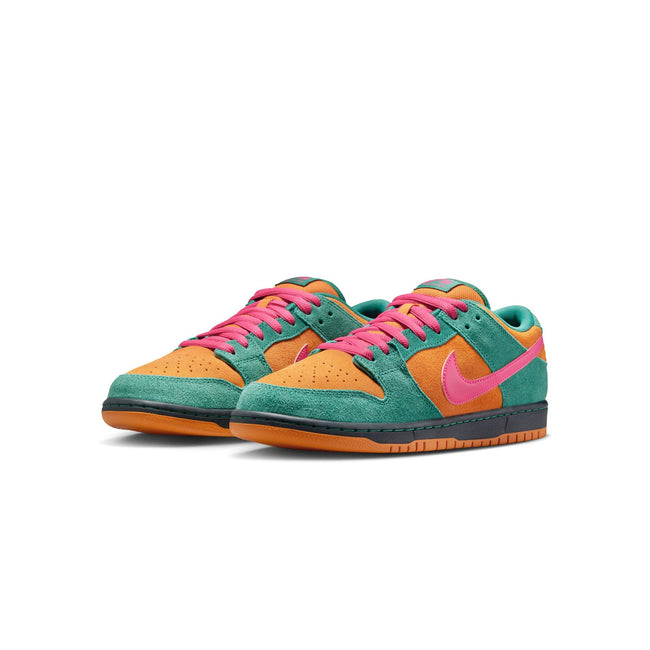 Nike SB Mens Dunk Low Pro Shoes Main Image