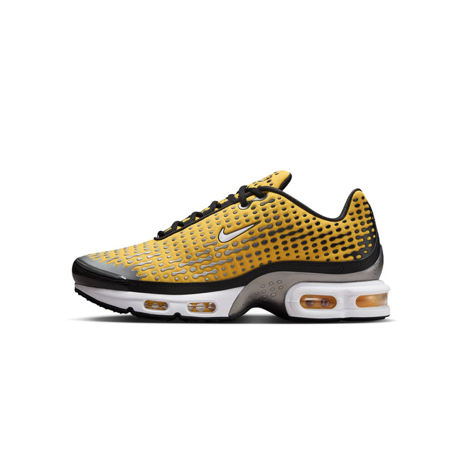 Nike Mens Air Max Plus Vll Shoes Hover Image
