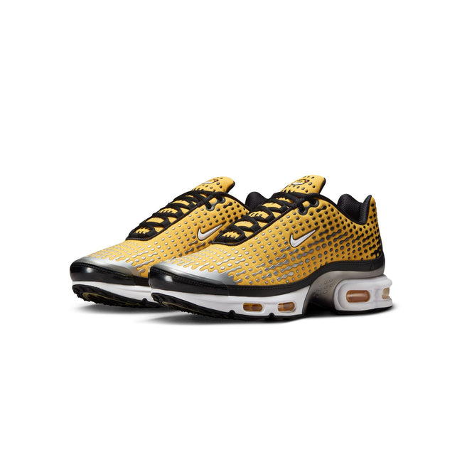 Nike Mens Air Max Plus Vll Shoes Main Image