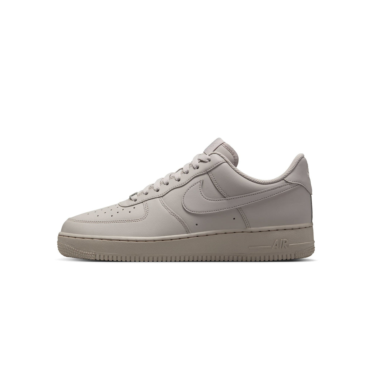Nike Mens Air Force 1 '07 Shoes