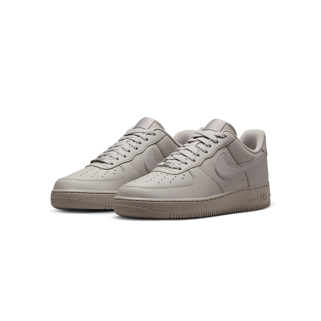 Nike Mens Air Force 1 '07 Shoes