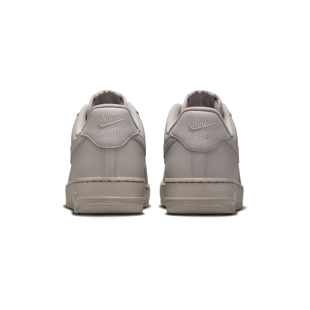 Nike Mens Air Force 1 '07 Shoes