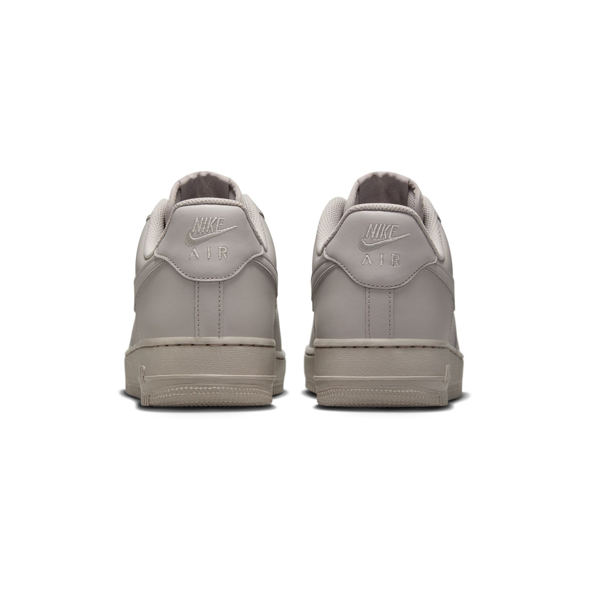 Nike Mens Air Force 1 '07 Shoes