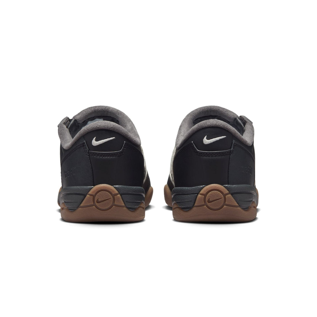 Nike Womens Total 90 III SP Shoes