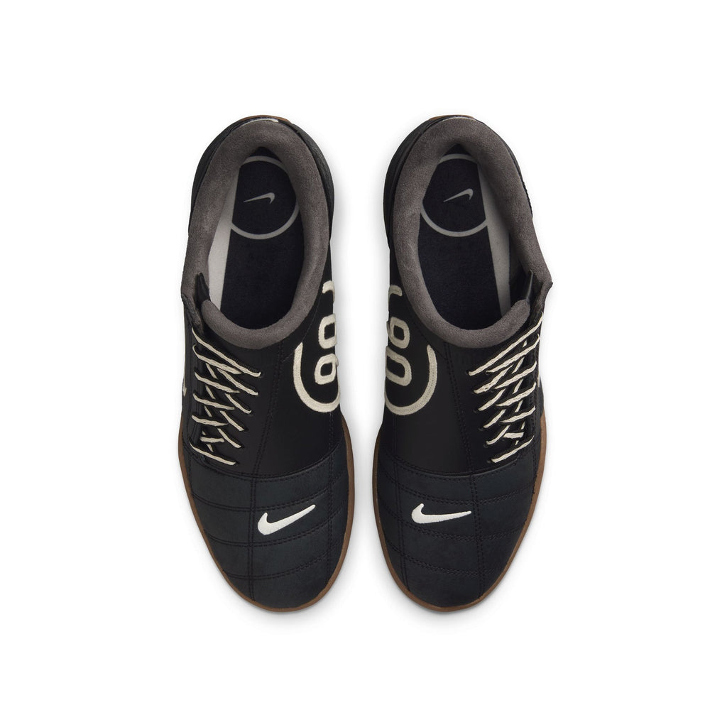Nike Womens Total 90 III SP Shoes