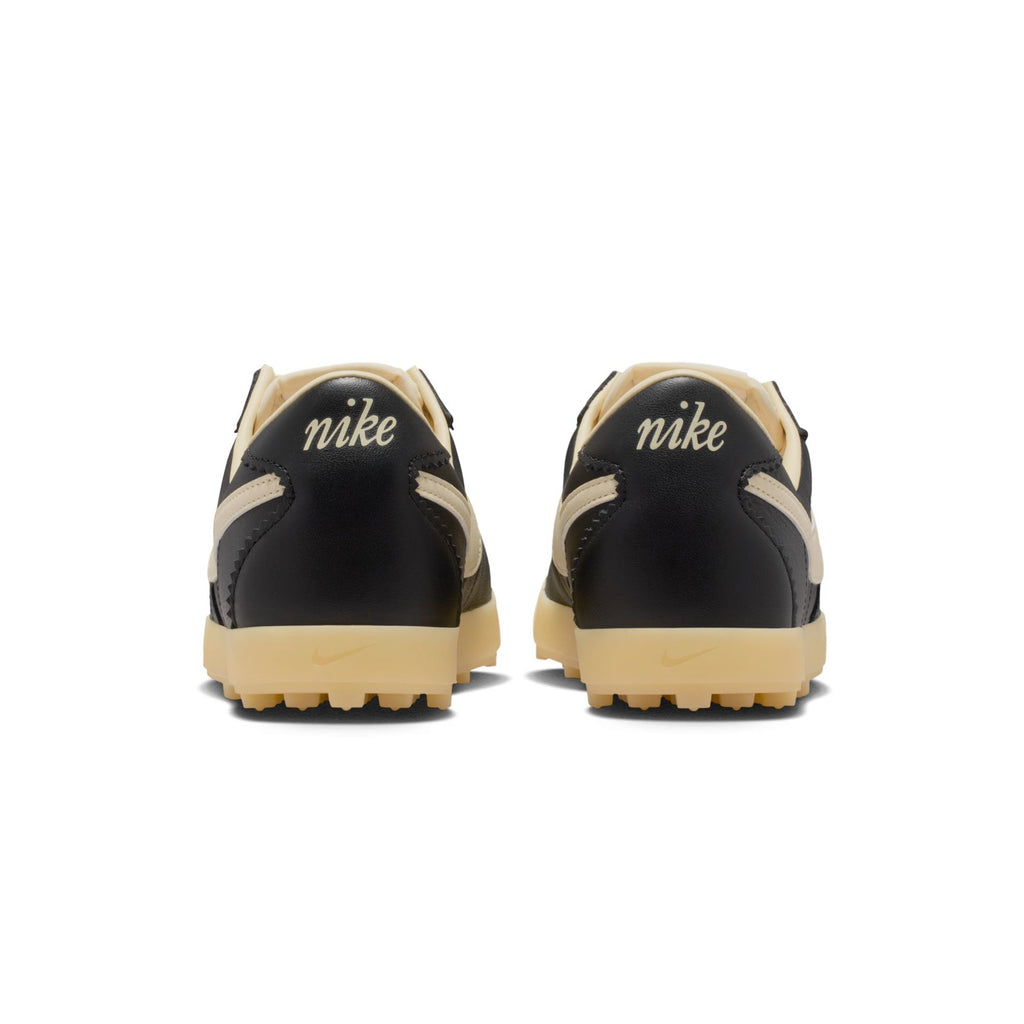 Nike Womens Astrograbber Leather Shoes