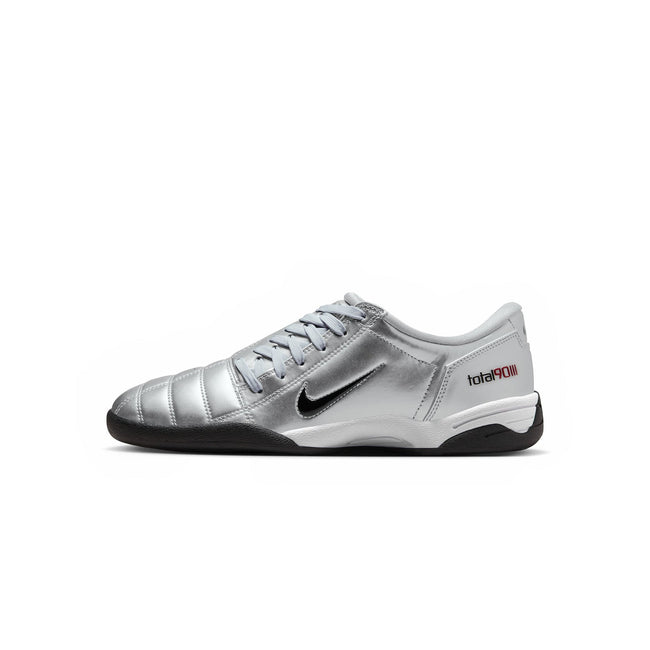 Nike Womens Total 90 Shoes Hover Image