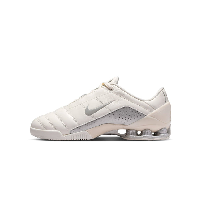 Nike Womens Total 90 Shox Magia Shoes Hover Image