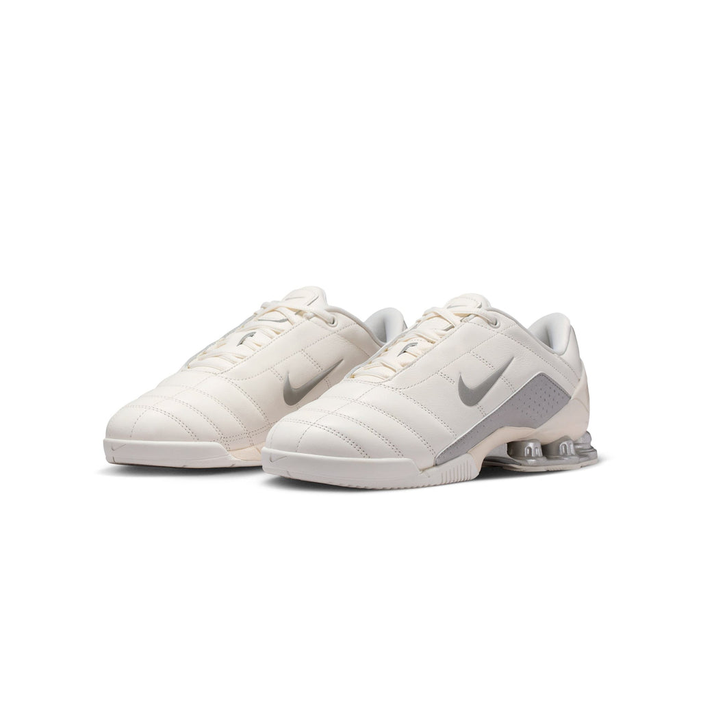 Nike Womens Total 90 Shox Magia Shoes