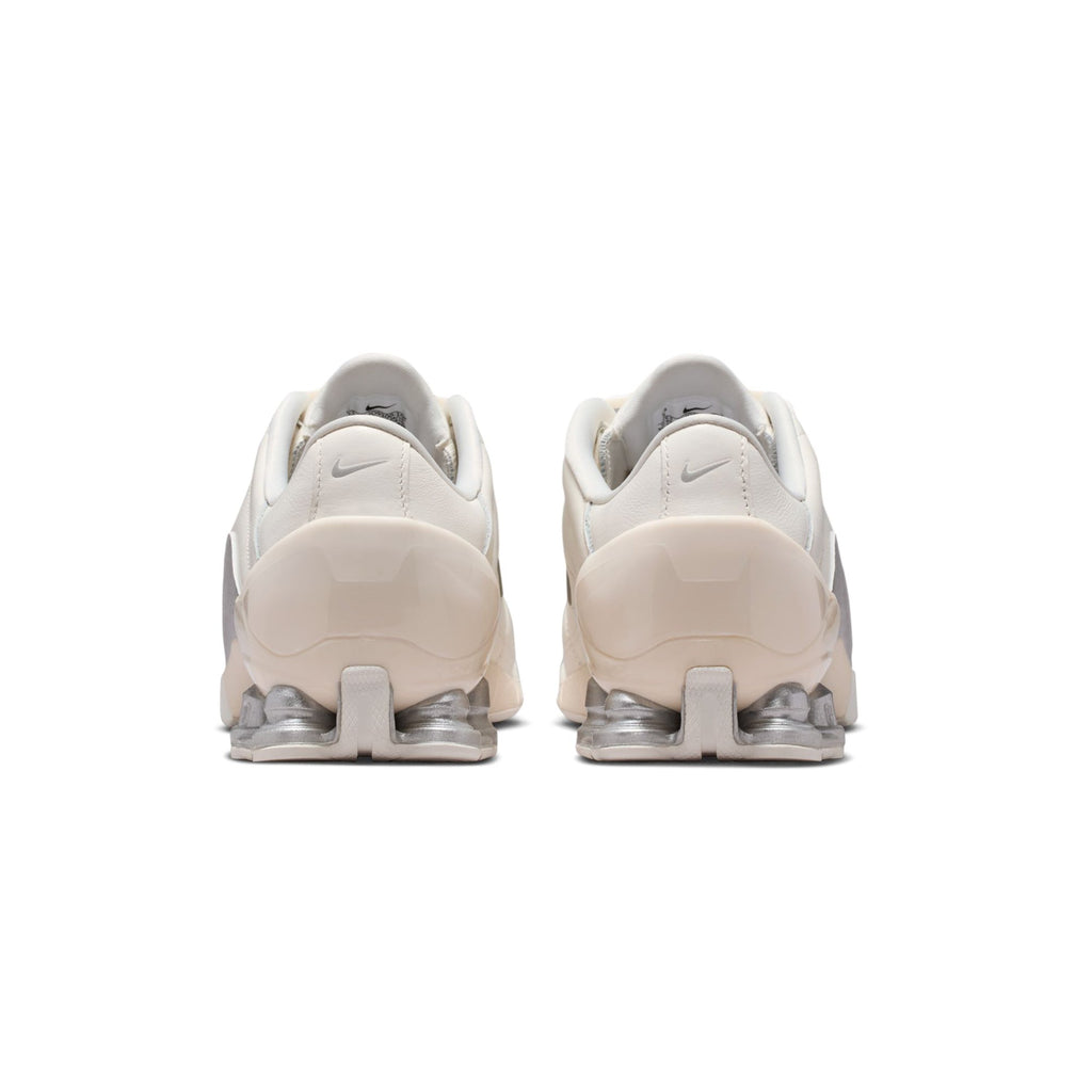 Nike Womens Total 90 Shox Magia Shoes