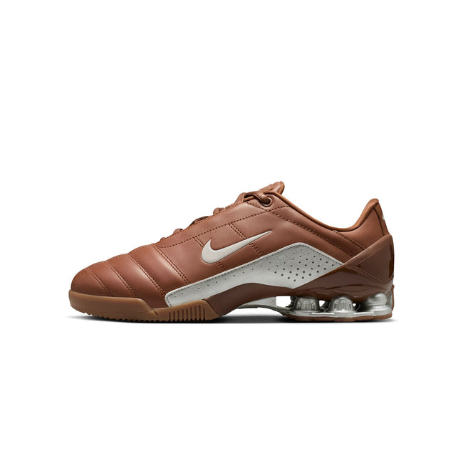 Nike Womens Total 90 Shox Magia Shoes Hover Image