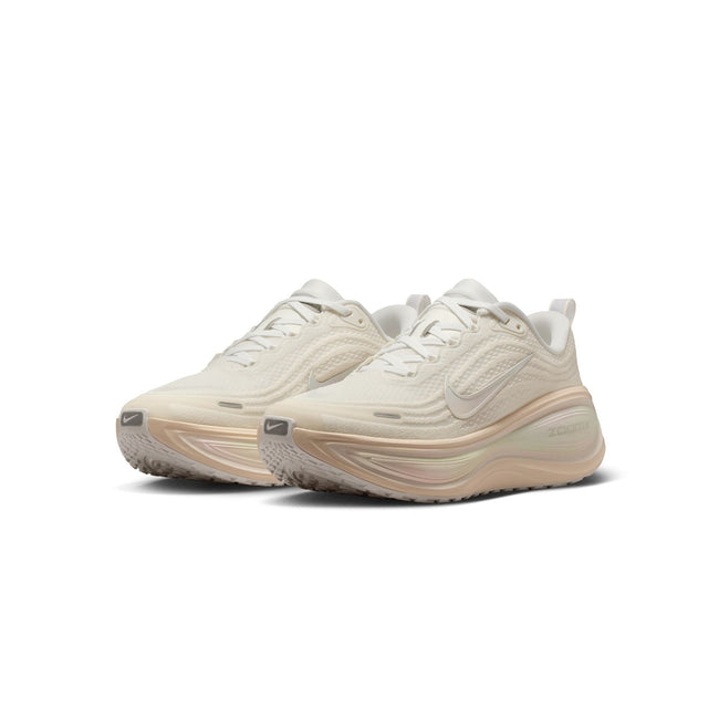 Nike Womens Vomero Plus Shoes Main Image