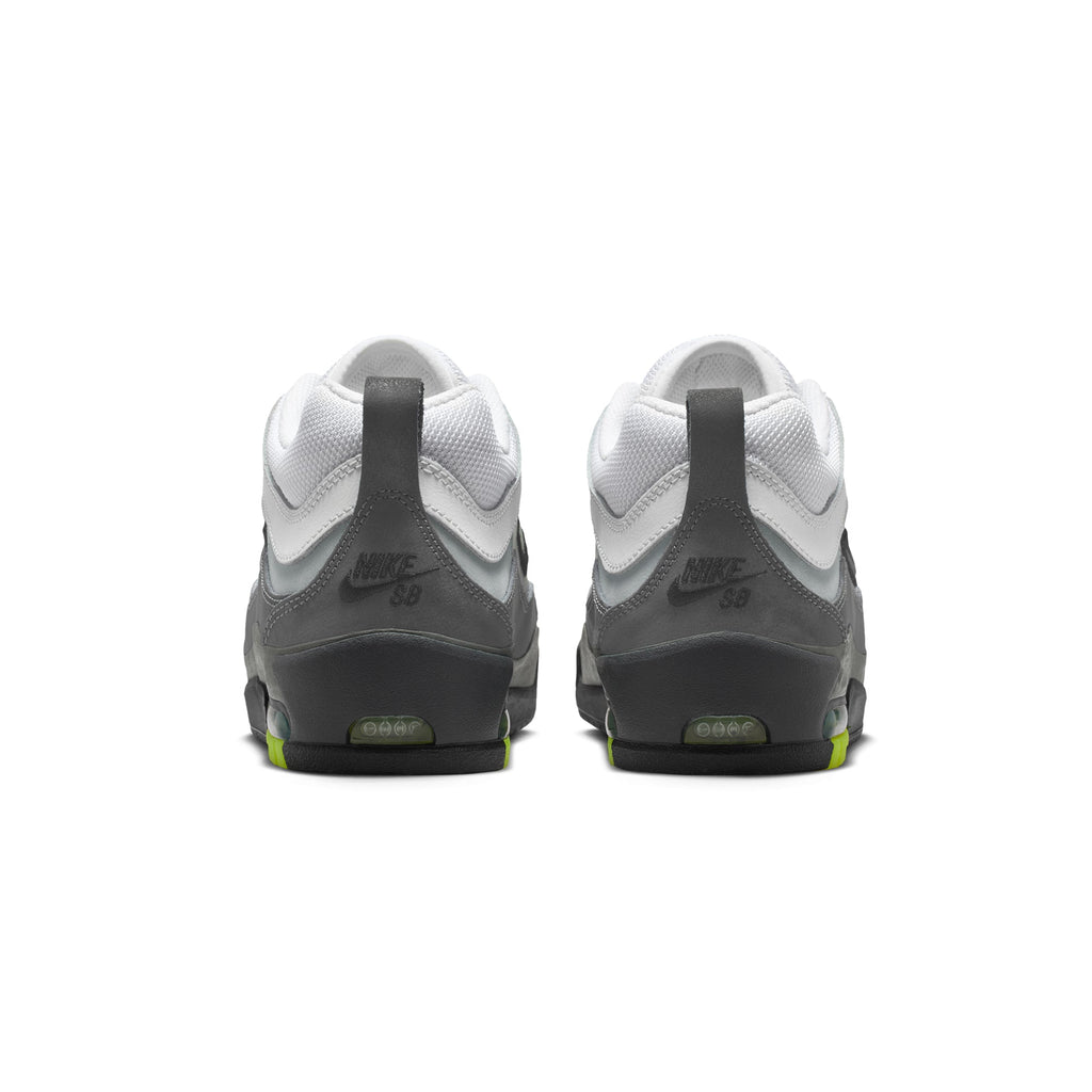 Nike Mens Air Max Ishod Shoes
