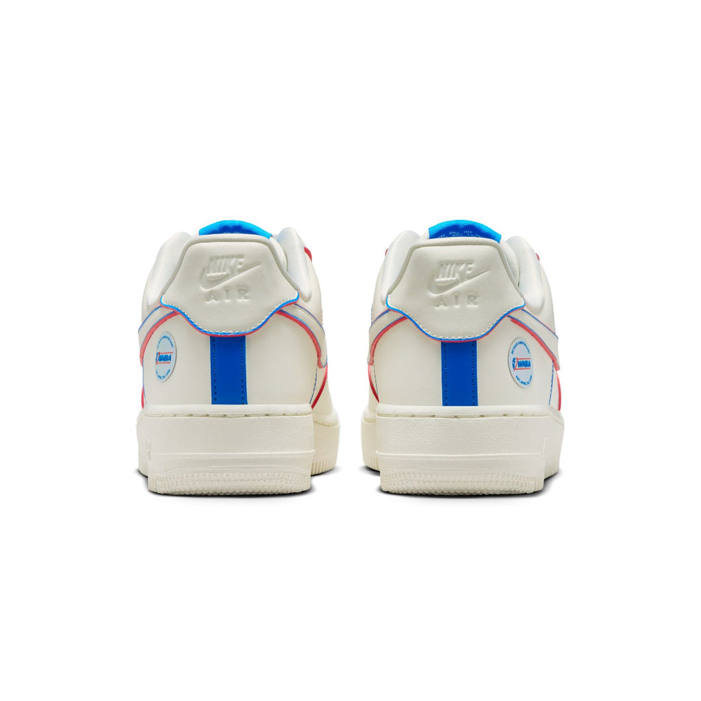 Nike Womens Air Force 1 '07 Shoes