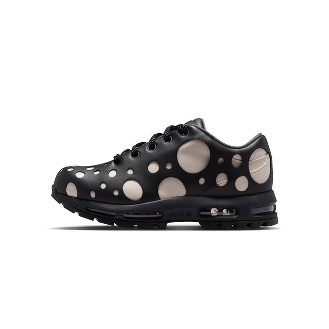 Nike Mens Air Max Goadome Low SP Shoes Hover Image