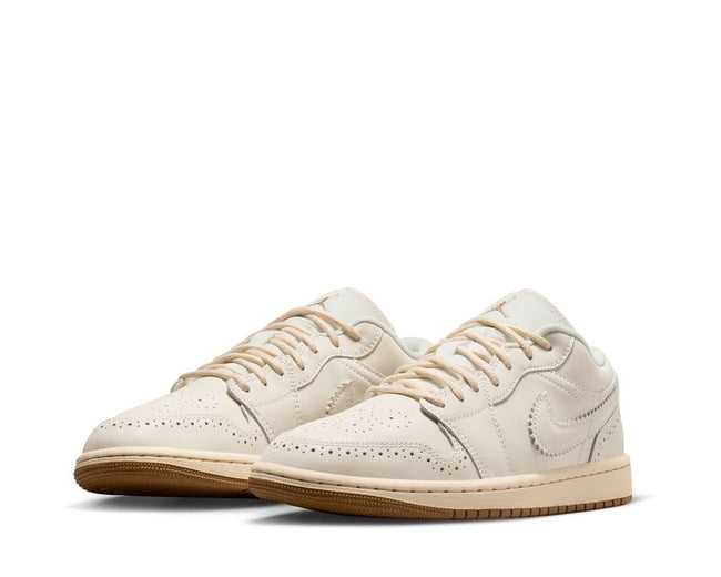 Air Jordan 1 Low SE W "Brogue" Main Image