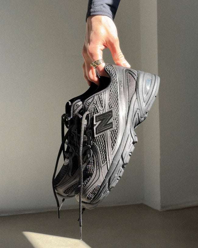 New Balance 740 Main Image