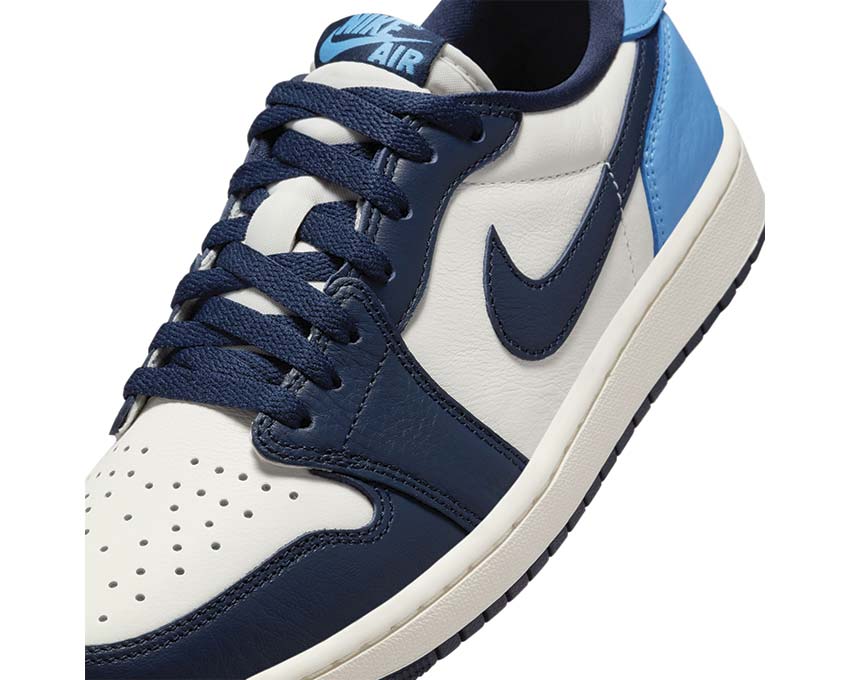 Air Jordan 1 Low OG "Obsidian"